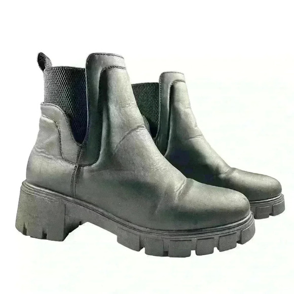 Qupid Shoes - QUPID Black Chunky Sole 1" Heel Chelsea Combat Shoes Faux Leather Women Size 7